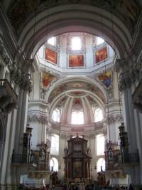Stadtf&uuml;hrung Salzburg - im Salzburger Dom St. Peter